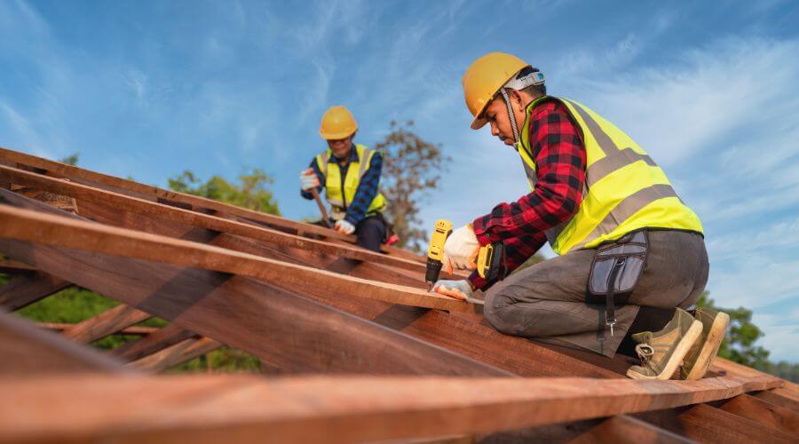 Professional Flat Roofing Installation services in Elsmore, KS